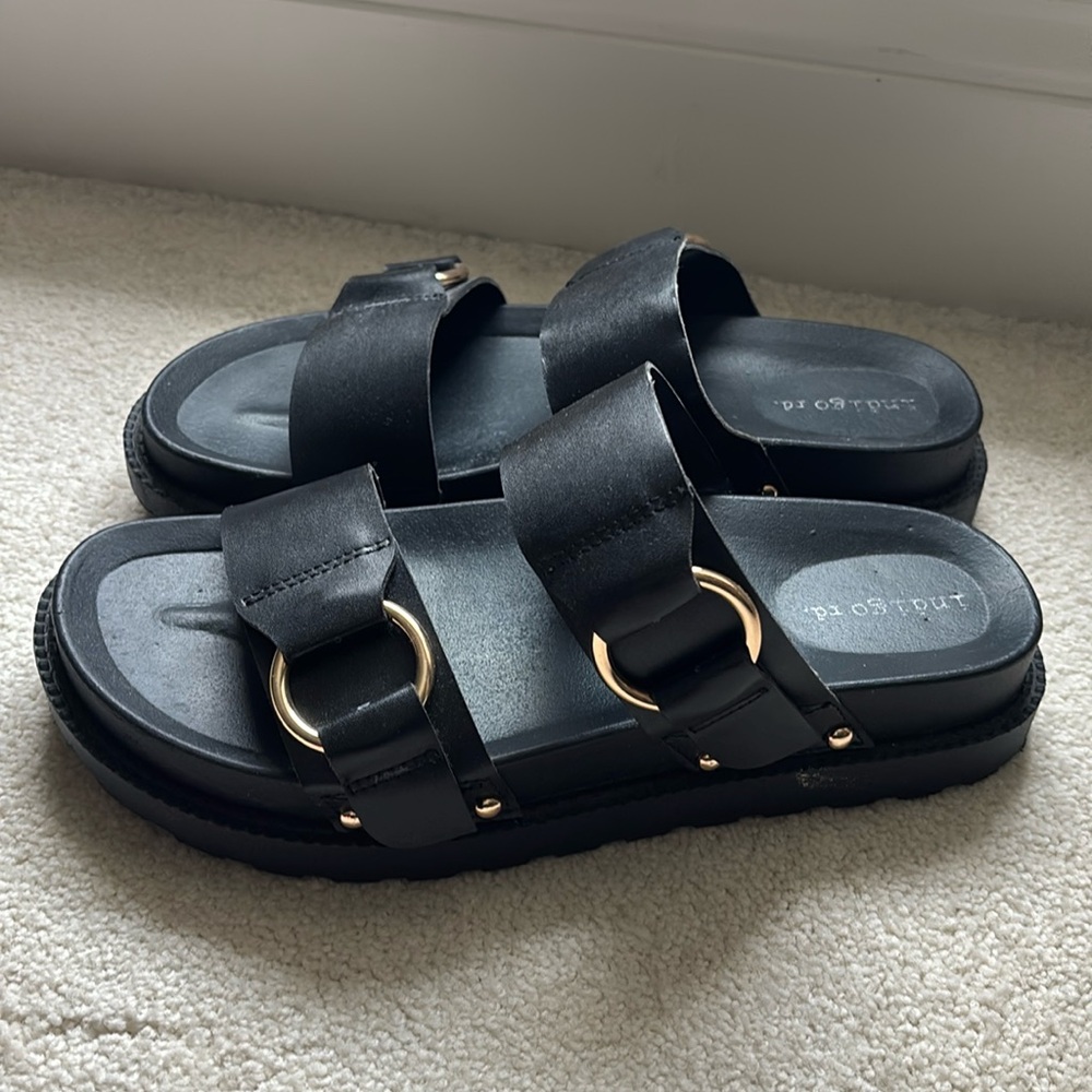 Indigo Rd black sandals